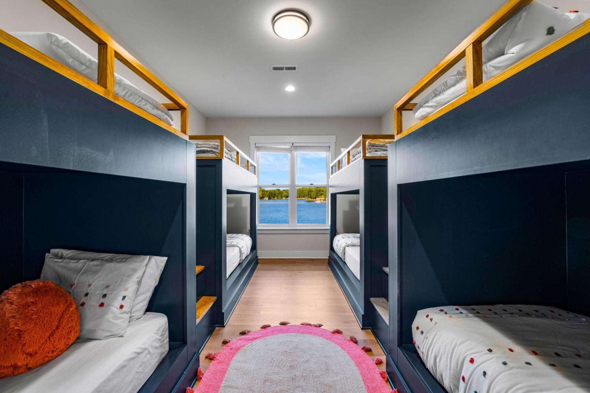 Hogan Crest Villa Mooresville Bagian luar foto